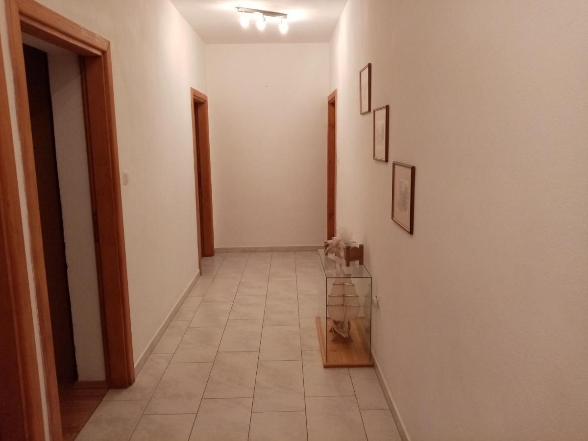 Apartment Lana เซนญ์ ภายนอก รูปภาพ